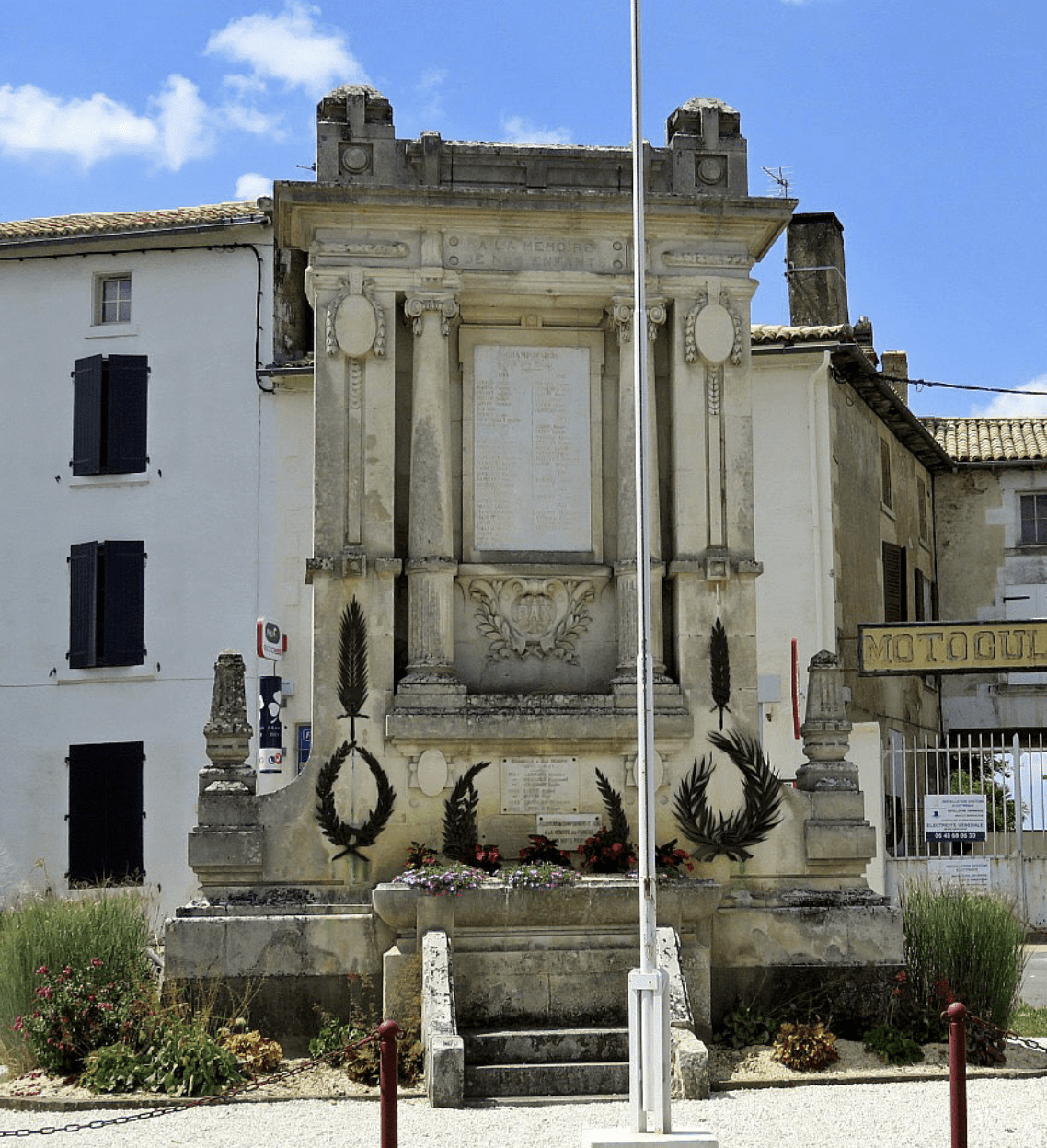 monument morts champdeniers